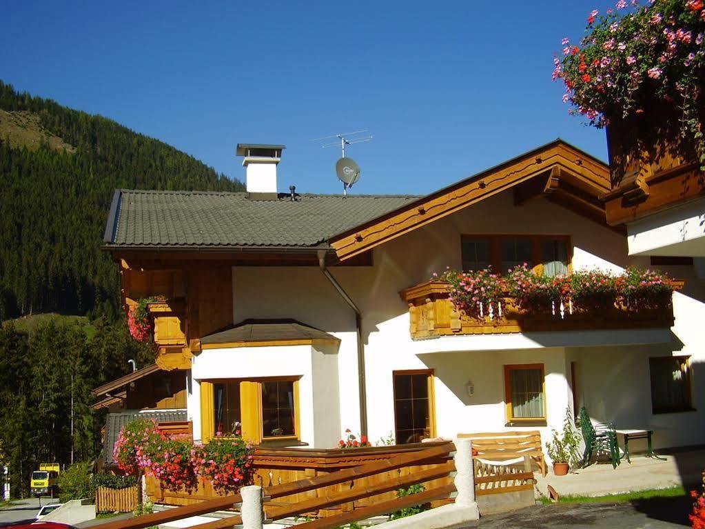 Haus Bergzauber Apartment Neustift im Stubaital Exterior photo